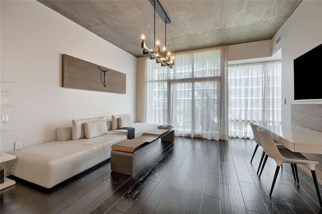923 Peachtree Street NE 822, Atlanta, GA 30309