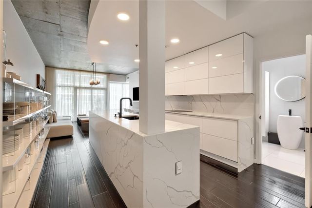 923 Peachtree Street NE 822, Atlanta, GA 30309