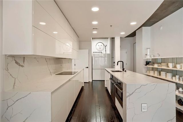 923 Peachtree Street NE 822, Atlanta, GA 30309