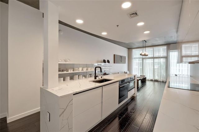 923 Peachtree Street NE 822, Atlanta, GA 30309