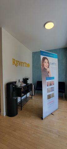 2465 N Halsted Street, Chicago, IL 60614