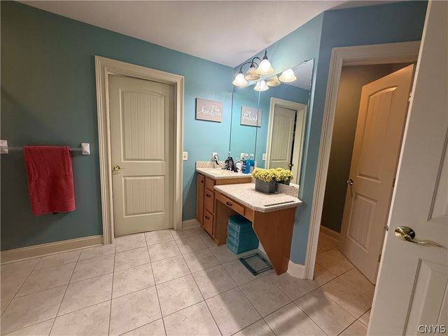 3027 Crocus Lane, Lysander, NY 13027