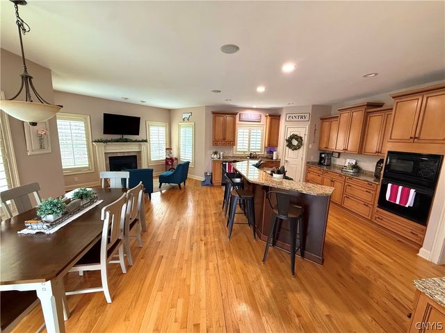 3027 Crocus Lane, Lysander, NY 13027