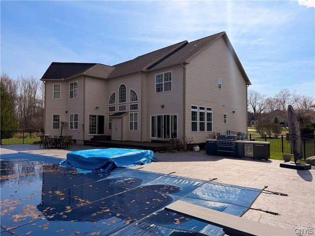 3027 Crocus Lane, Lysander, NY 13027