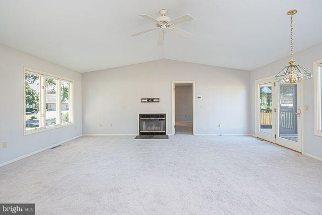 426 JACKIE DR, Ocean View, DE 19970