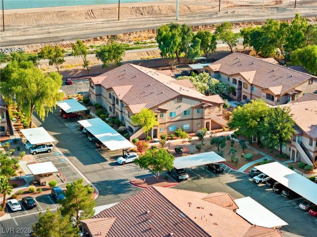 5751 Hacienda Avenue 135, Las Vegas, NV 89122