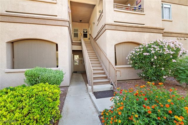 5751 Hacienda Avenue 135, Las Vegas, NV 89122