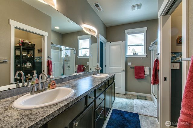 4010 McLaughlin Road, Mount Vernon, WA 98273