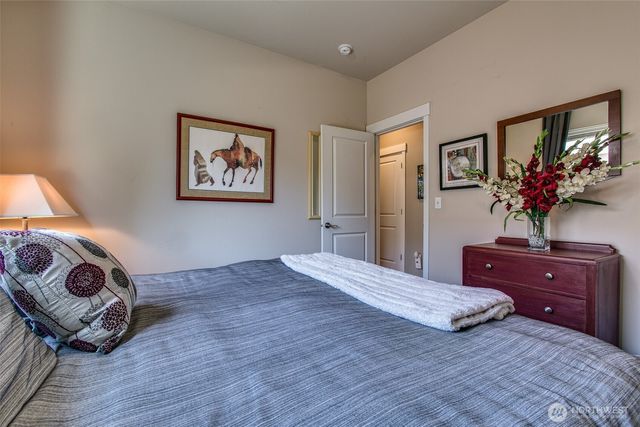 4010 McLaughlin Road, Mount Vernon, WA 98273