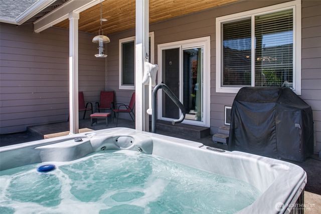 4010 McLaughlin Road, Mount Vernon, WA 98273