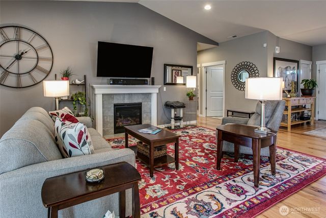 4010 McLaughlin Road, Mount Vernon, WA 98273