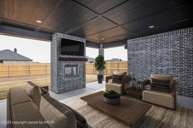 504 COUNTRY CLUB Drive, Canyon, TX 79015