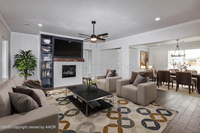 504 COUNTRY CLUB Drive, Canyon, TX 79015