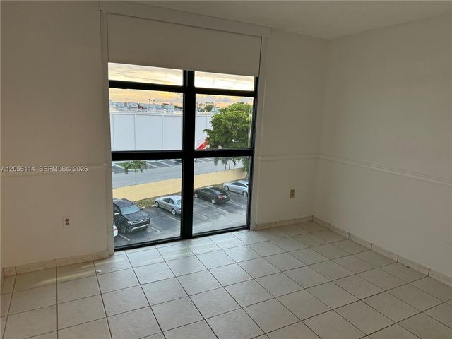 2055 SW 122nd Ave 406, Miami, FL 33175