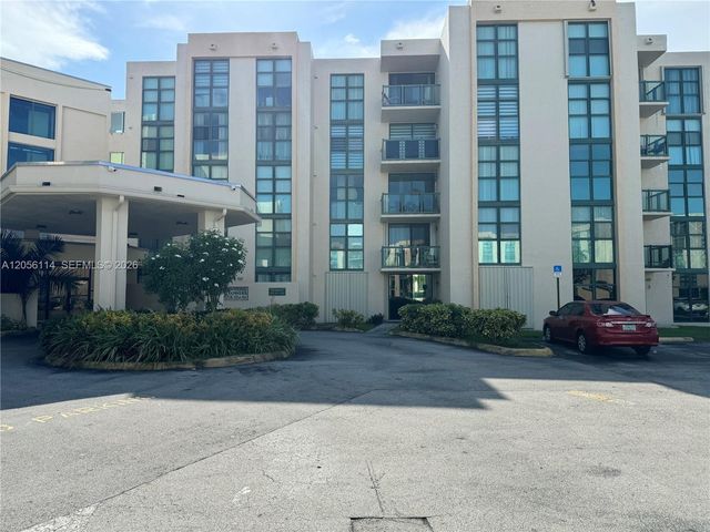 2055 SW 122nd Ave 406, Miami, FL 33175