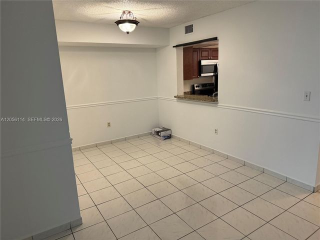2055 SW 122nd Ave 406, Miami, FL 33175