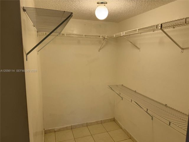 2055 SW 122nd Ave 406, Miami, FL 33175