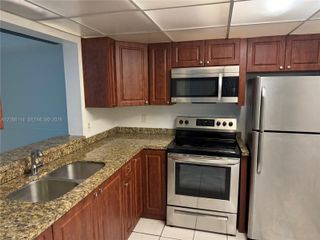 2055 SW 122nd Ave 406, Miami, FL 33175