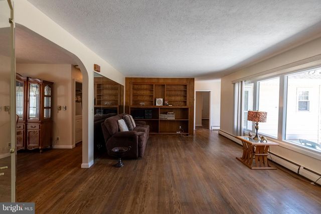 1721 DARMSTADT AVENUE, Egg Harbor City, NJ 08215