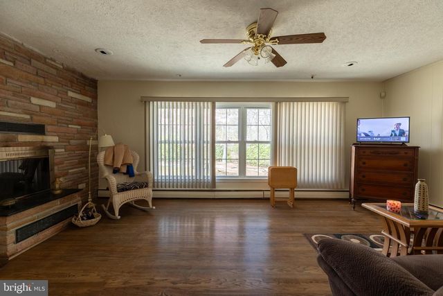 1721 DARMSTADT AVENUE, Egg Harbor City, NJ 08215