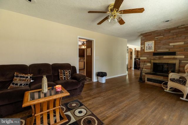 1721 DARMSTADT AVENUE, Egg Harbor City, NJ 08215