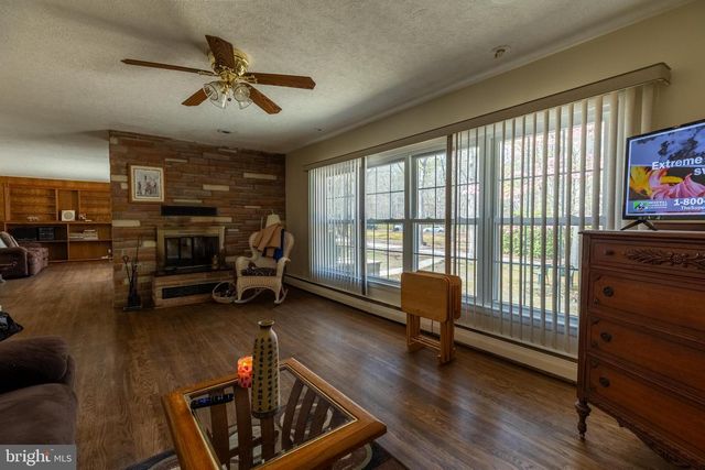 1721 DARMSTADT AVENUE, Egg Harbor City, NJ 08215