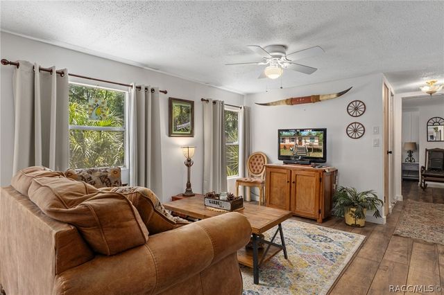 6946 E Channel Drive, Hernando, FL 34442