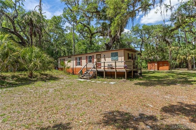 6946 E Channel Drive, Hernando, FL 34442