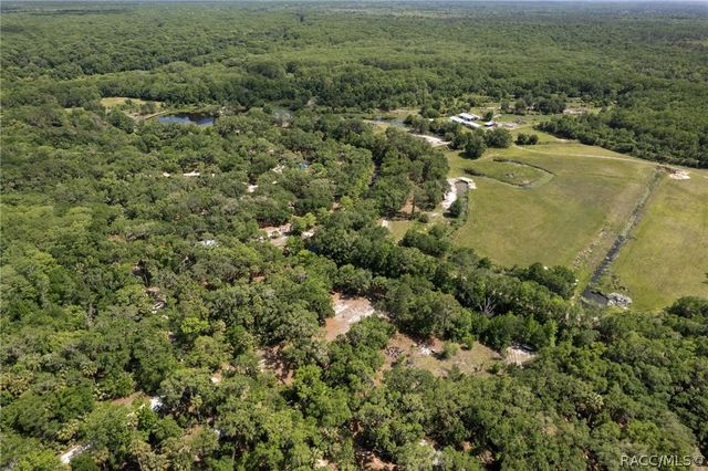 6946 E Channel Drive, Hernando, FL 34442