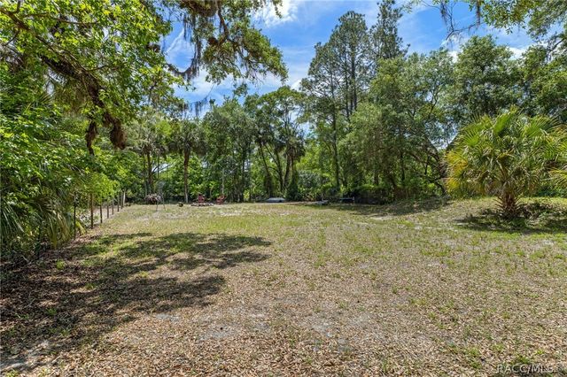 6946 E Channel Drive, Hernando, FL 34442