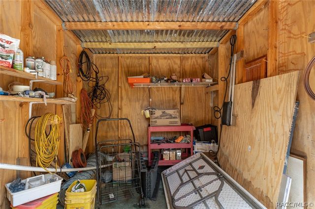 6946 E Channel Drive, Hernando, FL 34442