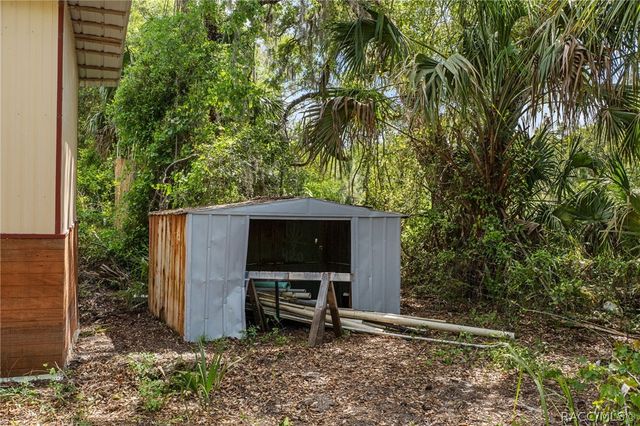 6946 E Channel Drive, Hernando, FL 34442