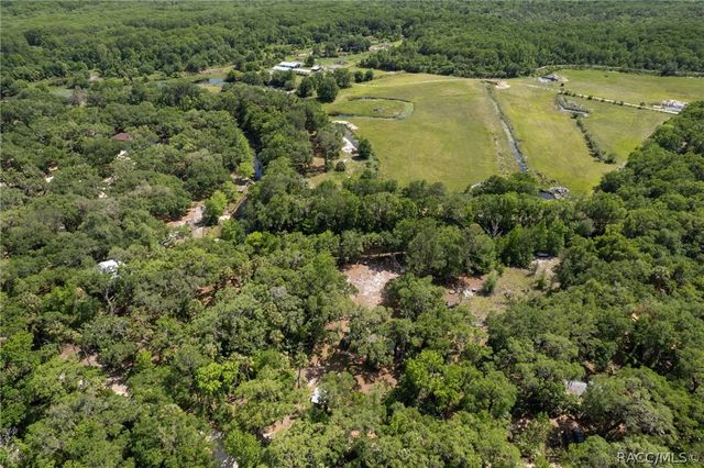 6946 E Channel Drive, Hernando, FL 34442