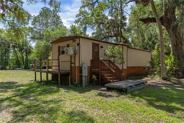 6946 E Channel Drive, Hernando, FL 34442