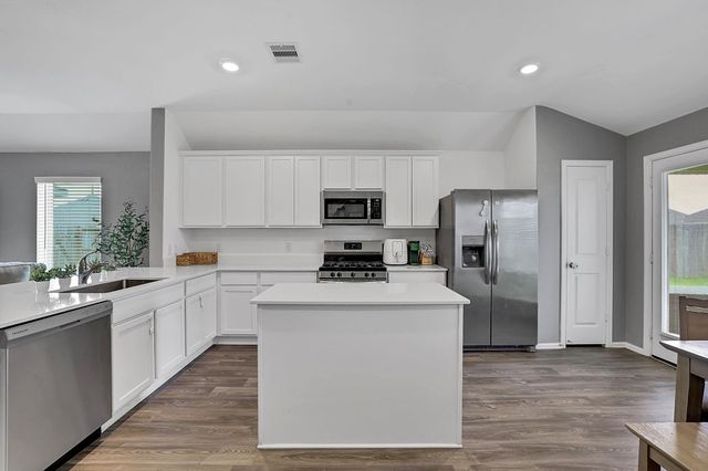 4731 Tindarey Glen Lane, Baytown, TX 77521