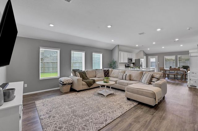 4731 Tindarey Glen Lane, Baytown, TX 77521