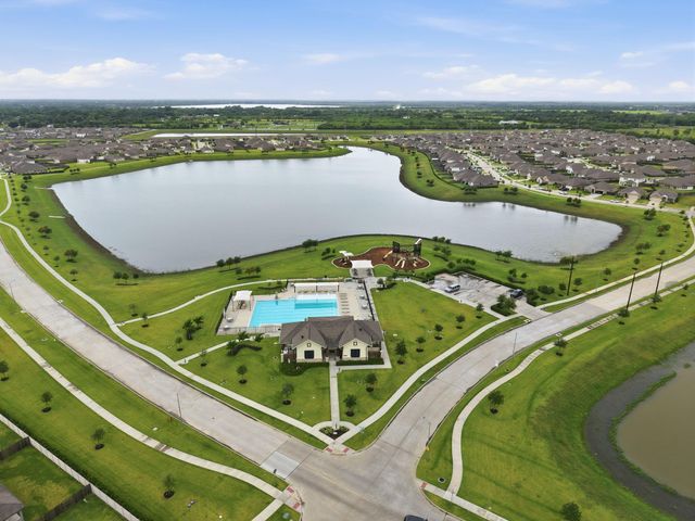 4731 Tindarey Glen Lane, Baytown, TX 77521