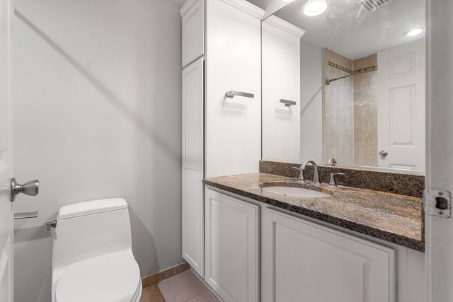 10 Saco St 5, Boston, MA 02122