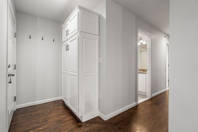 10 Saco St 5, Boston, MA 02122