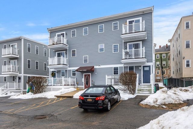 10 Saco St 5, Boston, MA 02122