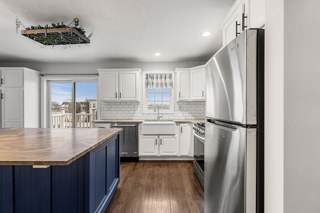 10 Saco St 5, Boston, MA 02122