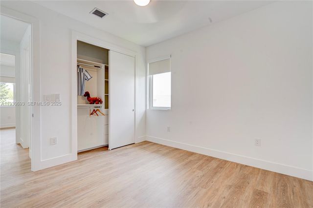 1805 NW 22nd Ct 1805, Miami, FL 33125