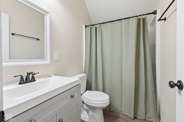 1028 N Walnut Street, Lapel, IN 46051