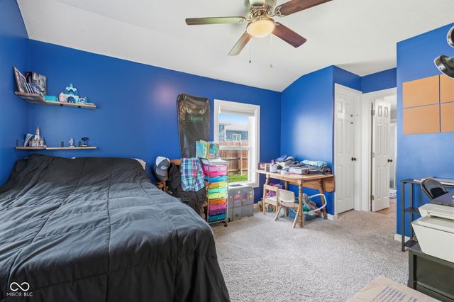 1028 N Walnut Street, Lapel, IN 46051