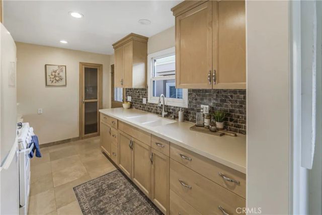 10809 Pangborn Avenue, Downey, CA 90241