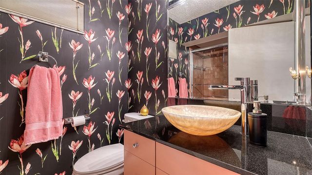 5055 GULF OF MEXICO DRIVE 411, Longboat Key, FL 34228