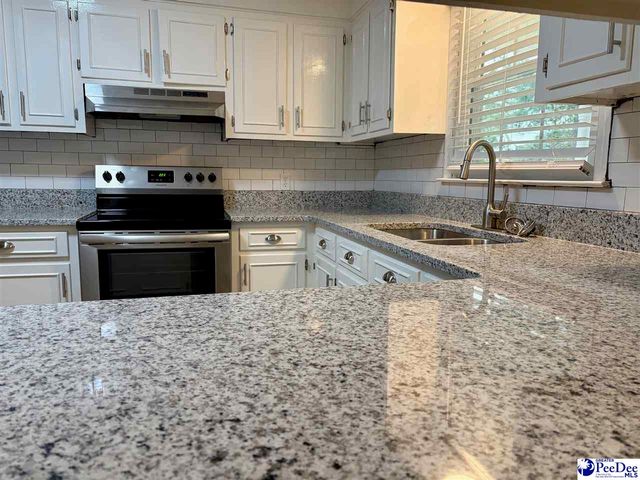 1052 Wellington, Hartsville, SC 29550