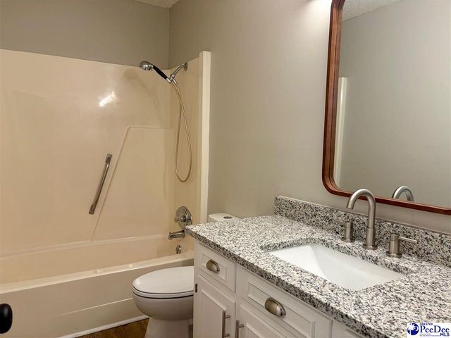 1052 Wellington, Hartsville, SC 29550