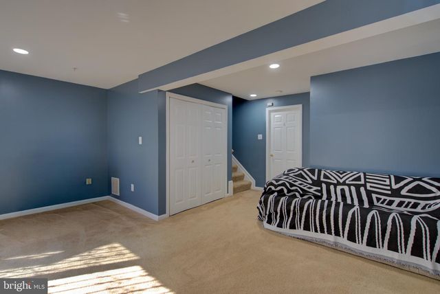 3713 COMMUNITY DR, District Heights, MD 20747