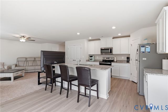 7915 Honeybee Ct, Prince George, VA 23860